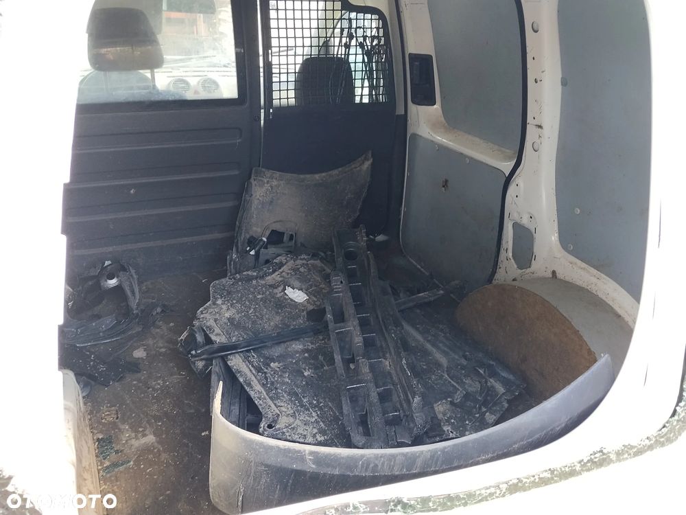 Volkswagen Caddy - 12