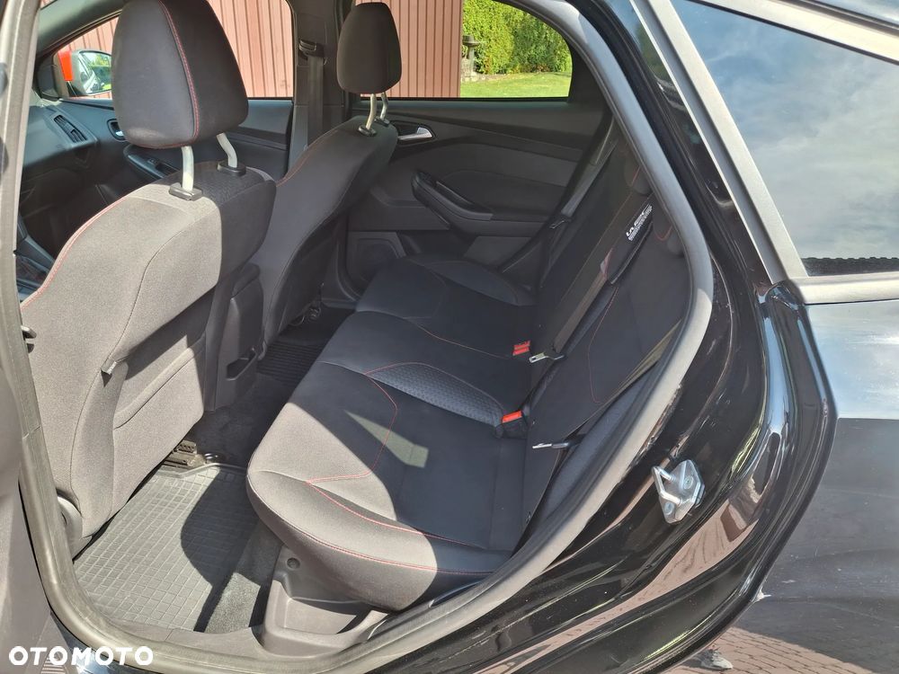 Ford Focus 1.5 EcoBoost ST-Line Black ASS - 30