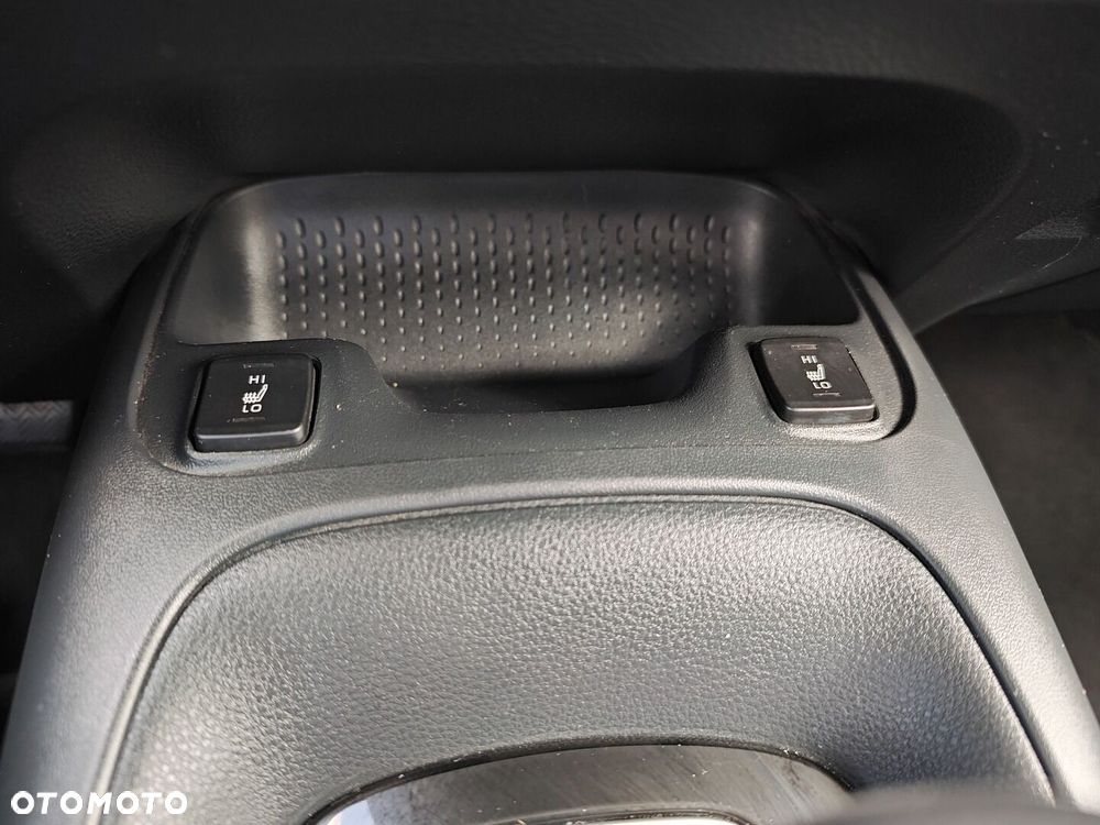 Toyota Corolla 1.5 Comfort MS - 25