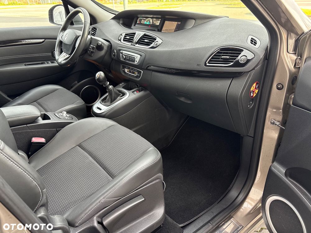 Renault Scenic 1.5 dCi Expression - 26