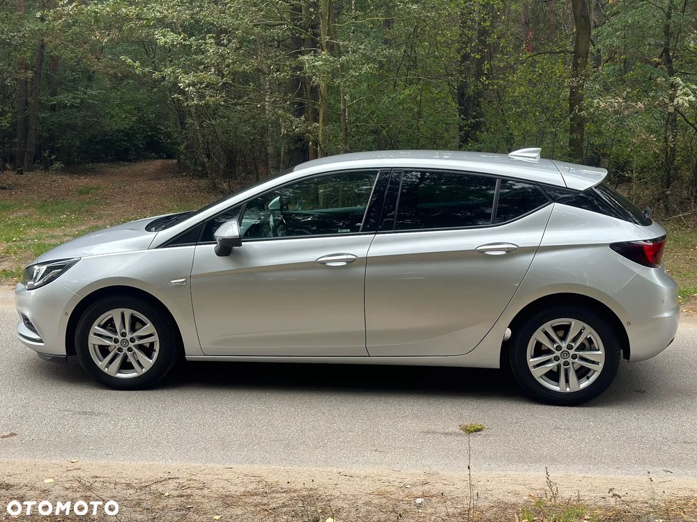 Opel Astra V 1.4 T Elite - 9