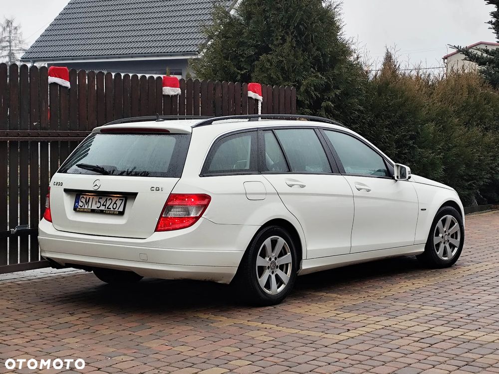 Mercedes-Benz Klasa C 200 CDI DPF BlueEFFICIENCY - 4