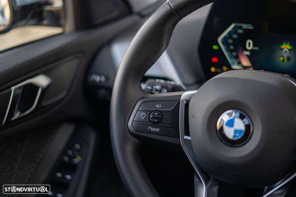 BMW 116 Pack Desportivo M - 11