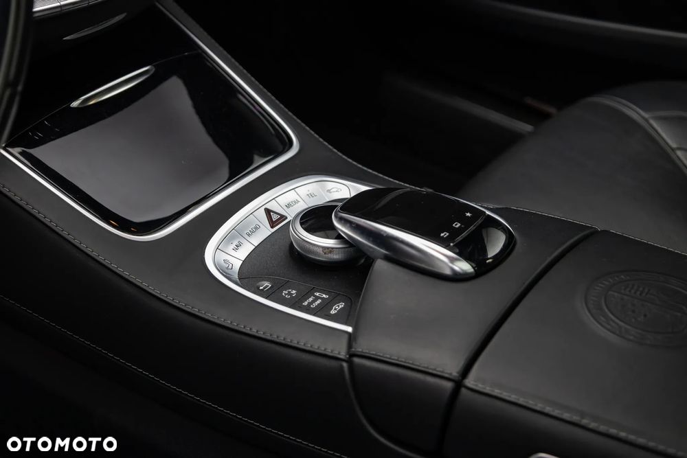 Mercedes-Benz Klasa S 63 AMG - 17