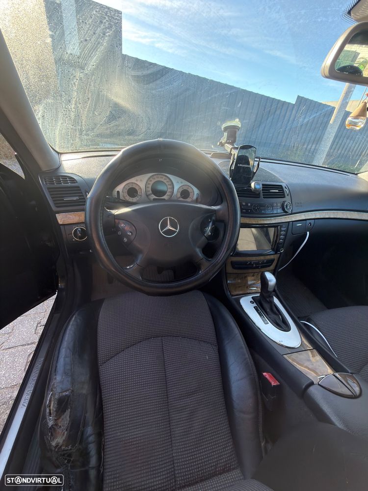 Mercedes-Benz E 220 CDI Auto Avantgarde - 10