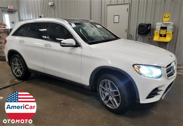 Mercedes-Benz GLC 300 4Matic 9G-TRONIC AMG Line