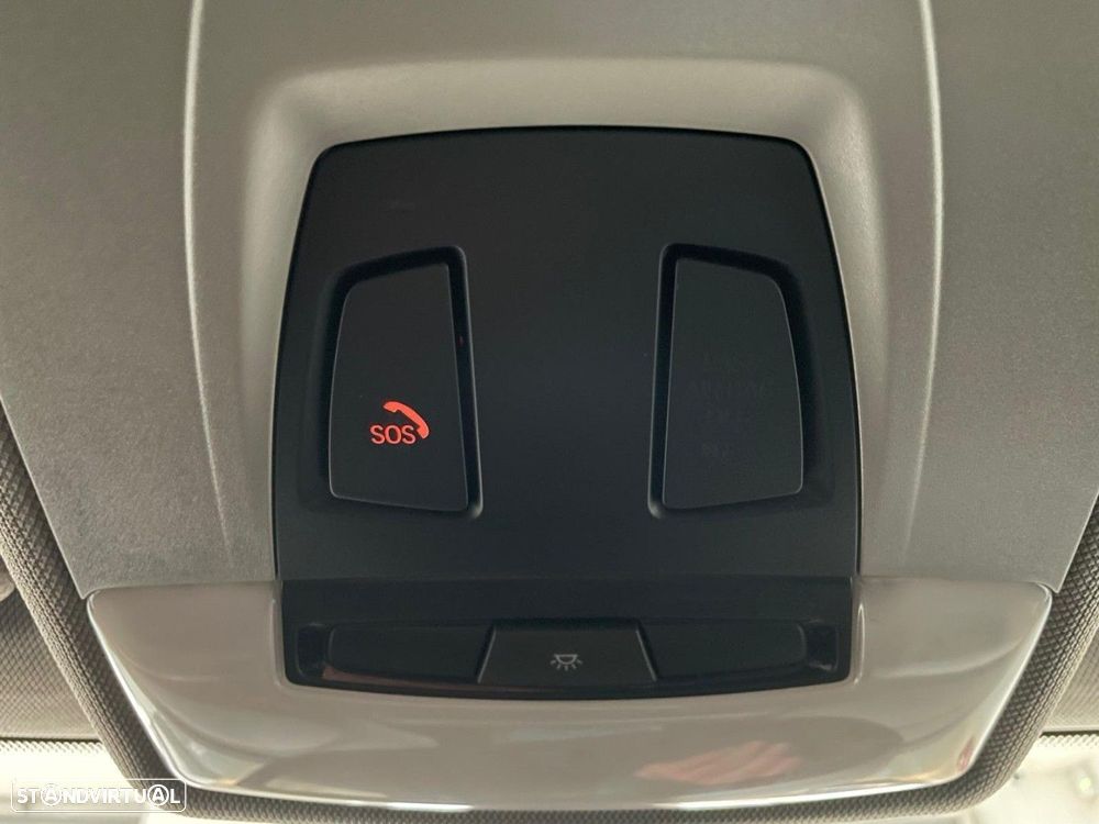 BMW 116 d Line Luxury Auto - 10