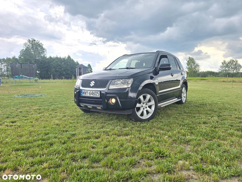 Suzuki Grand Vitara 2.0 - 1
