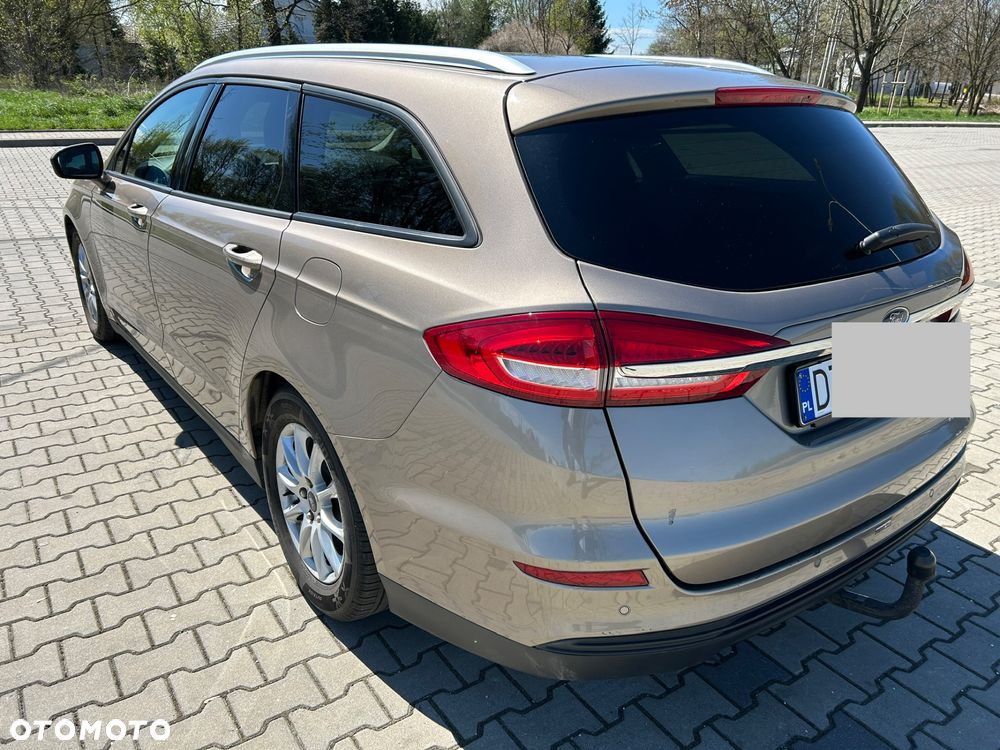 Ford Mondeo 2.0 TDCi Ambiente - 6