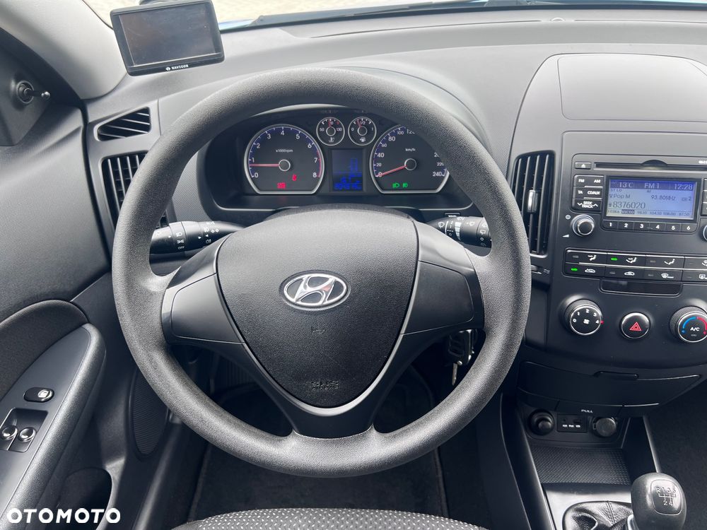 Hyundai i30 1.4 Blue Classic - 27
