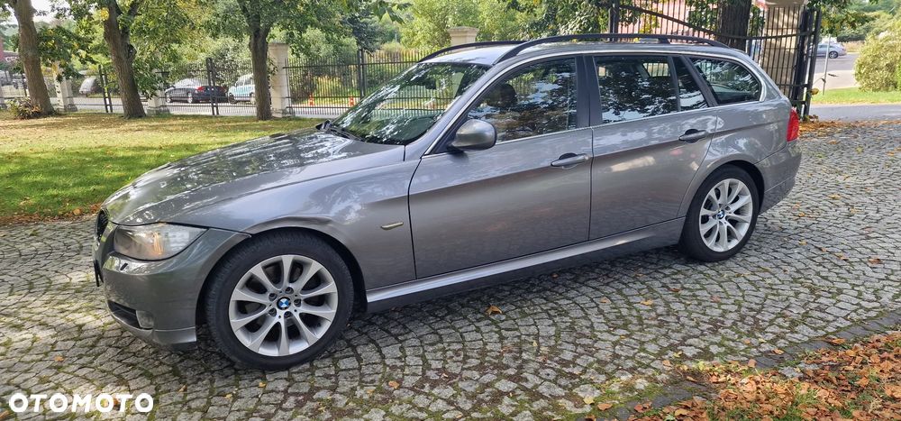 BMW Seria 3 - 1