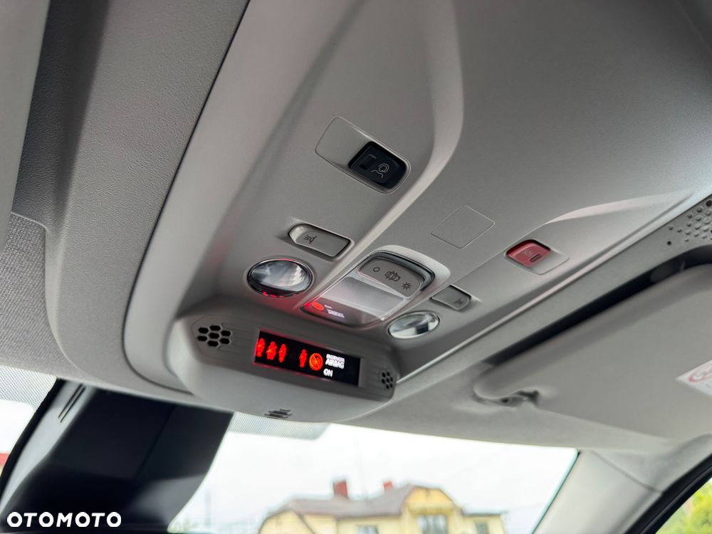 Fiat Doblo 1.2 PureTech S&S - 23