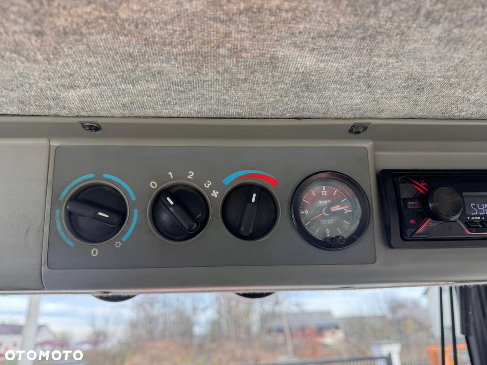 Massey Ferguson 8240 - 15