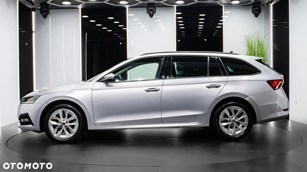 Skoda Octavia 1.5 TSI ACT Ambition - 4
