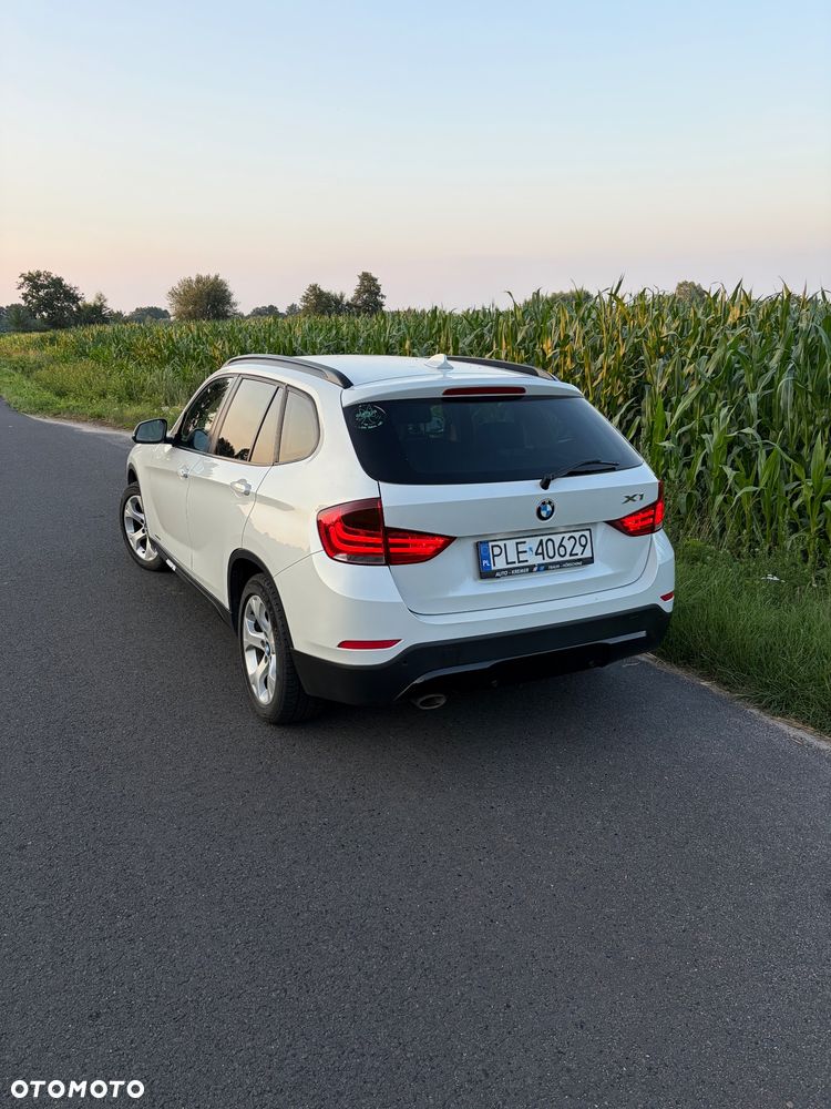 BMW X1 xDrive18d - 3
