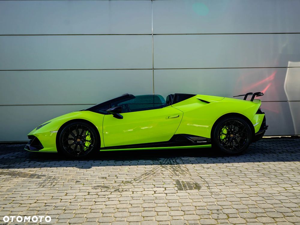 Lamborghini Huracan Performante - 5