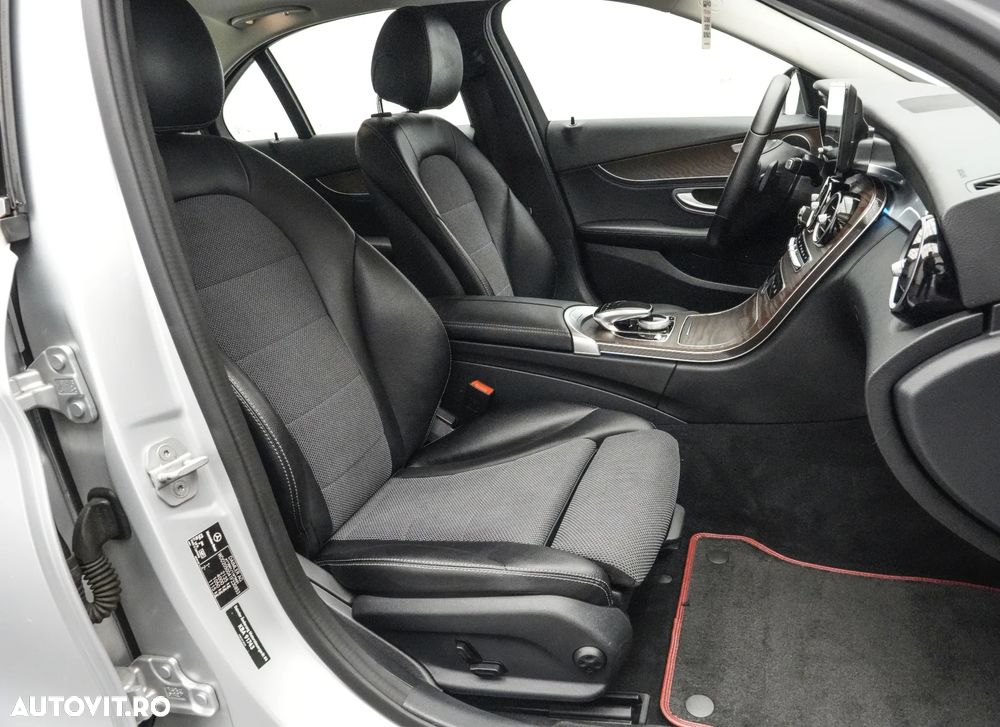 Mercedes-Benz C 220 d 4MATIC Aut. - 15