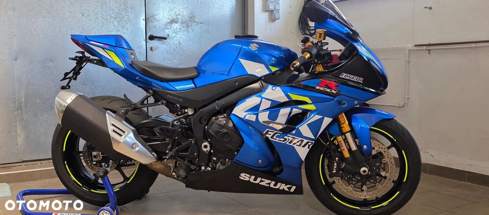 Suzuki GSX-R - 27