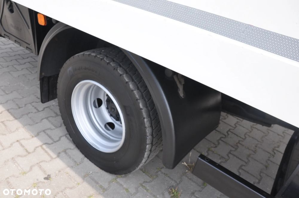 MAN TGL 12.220  USZKODZONY SILNIK - 13
