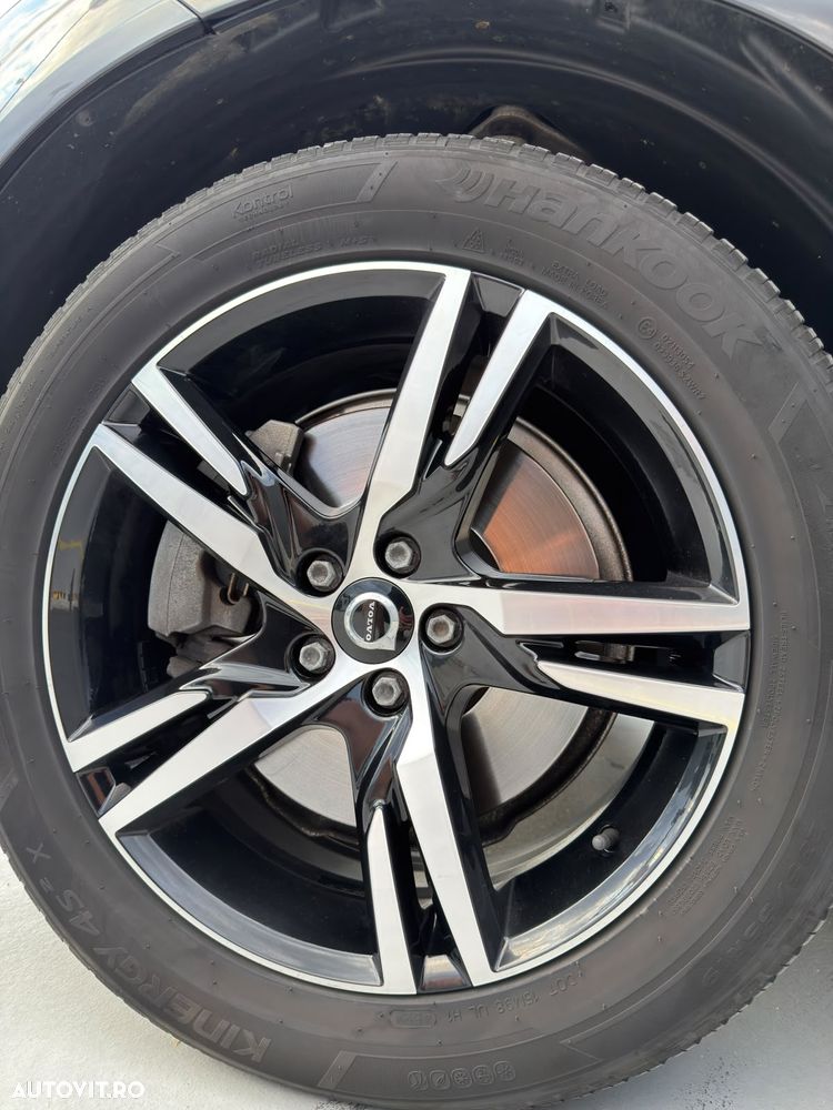 Volvo XC 60 B4 MHEV AT8 AWD Inscription - 18