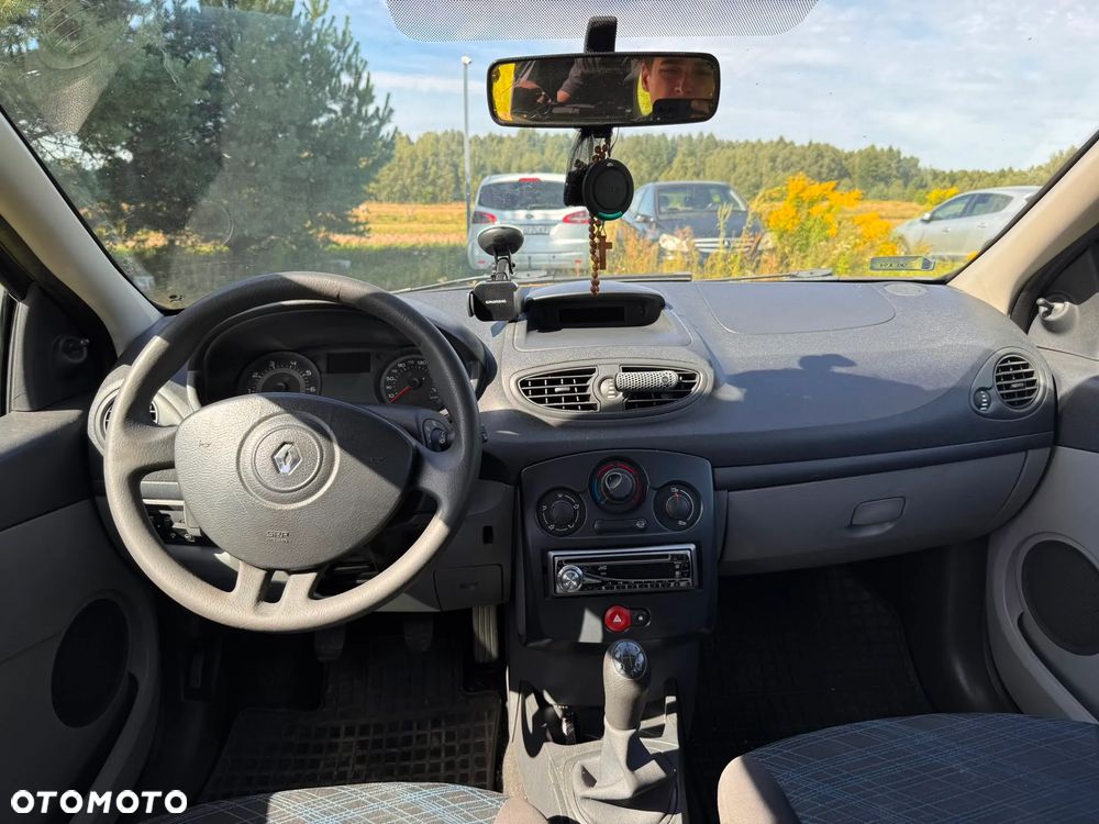 Renault Clio 1.2 16V Dynamique - 6
