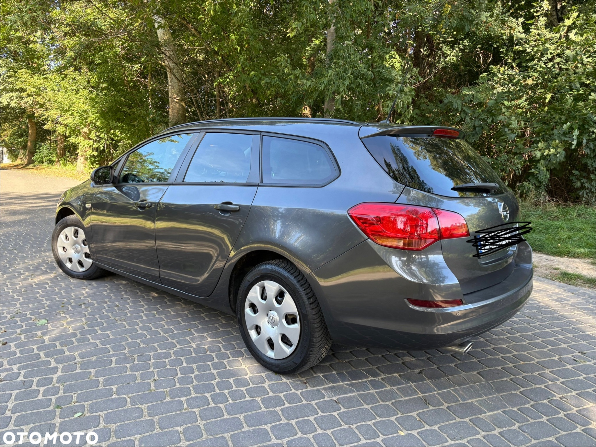 Opel Astra 2.0 CDTI DPF Sports Tourer Automatik Edition - 4