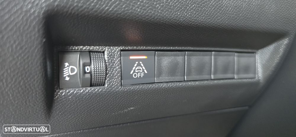 Peugeot 208 PureTech 100 Active Pack - 24
