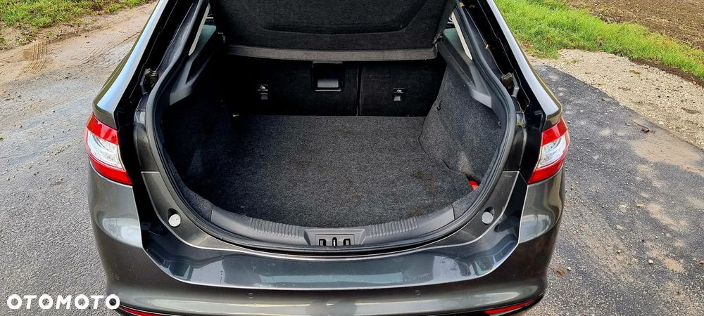 Ford Mondeo 2.0 TDCi Titanium - 12