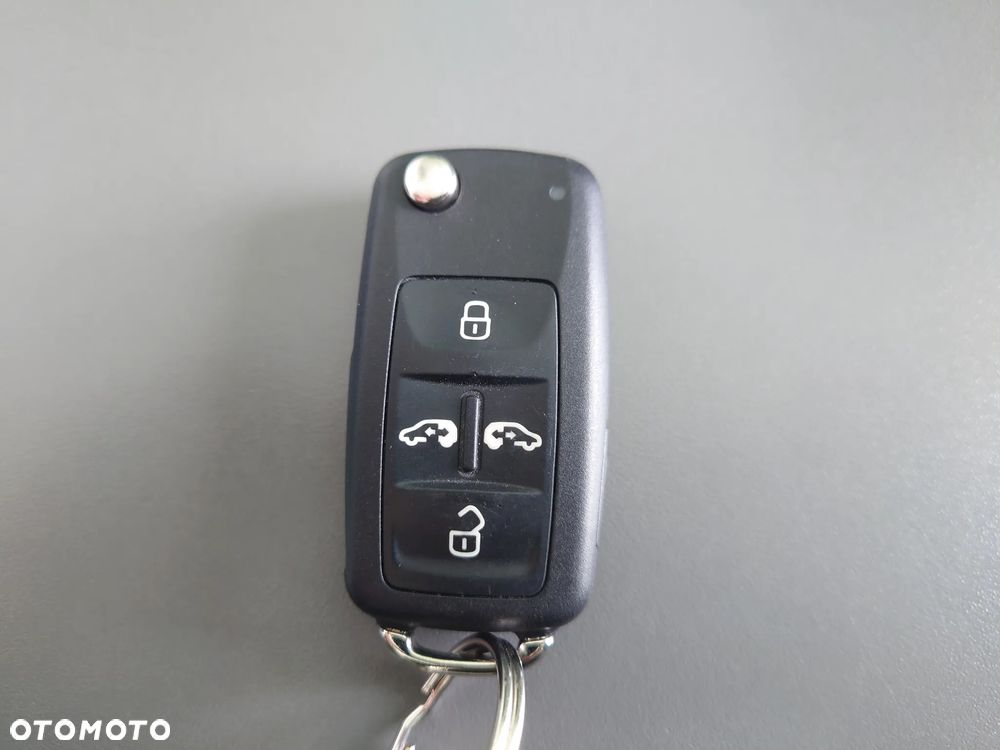 Volkswagen Sharan 2.0 TDI DSG BlueMotion Technology Cup - 20