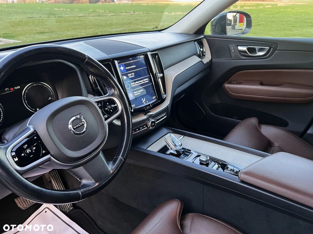 Volvo XC 60 B4 D AWD Geartronic Inscription - 27