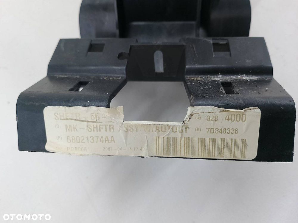 LEWAREK ZMIANY BIEGÓW JEEP PATRIOT P68021374AA 2.4 16V - 3