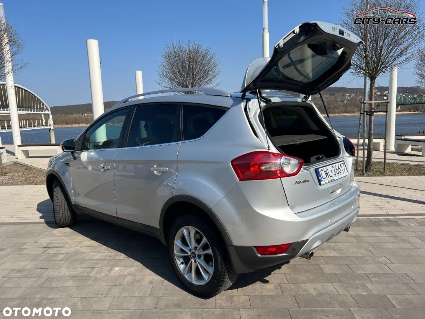 Ford Kuga - 30