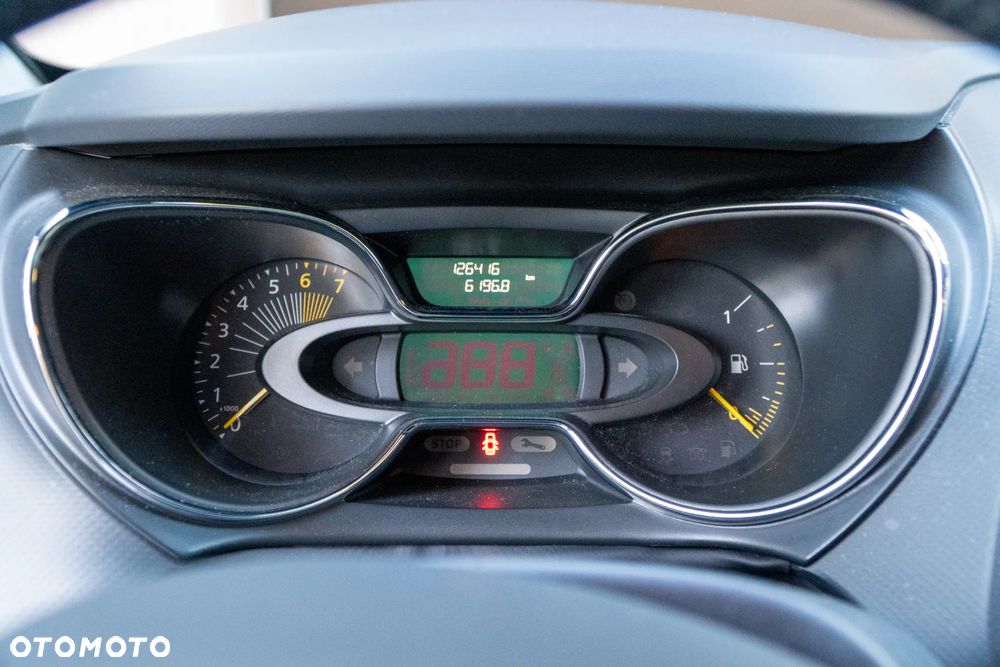 Renault Captur - 16