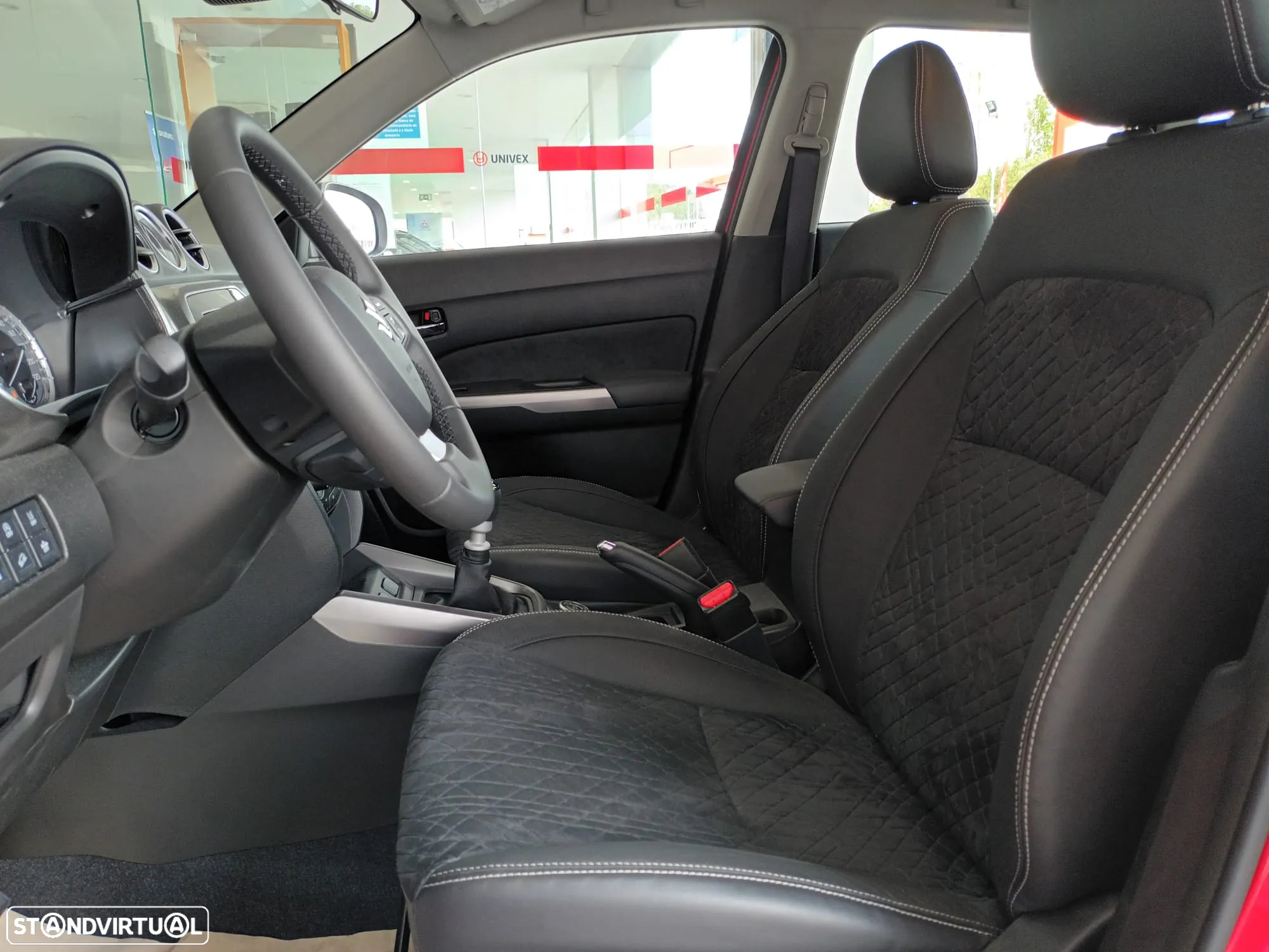 Suzuki Vitara 1.4T GLX 4WD Mild Hybrid - 19