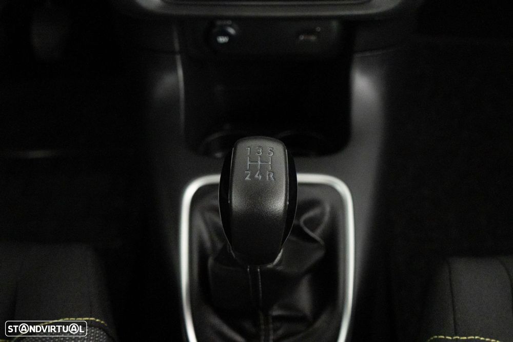 Citroën C3 1.2 PureTech C-Series - 23