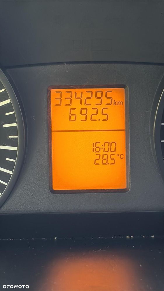 Mercedes-Benz SPRINTER 216CDI - 8