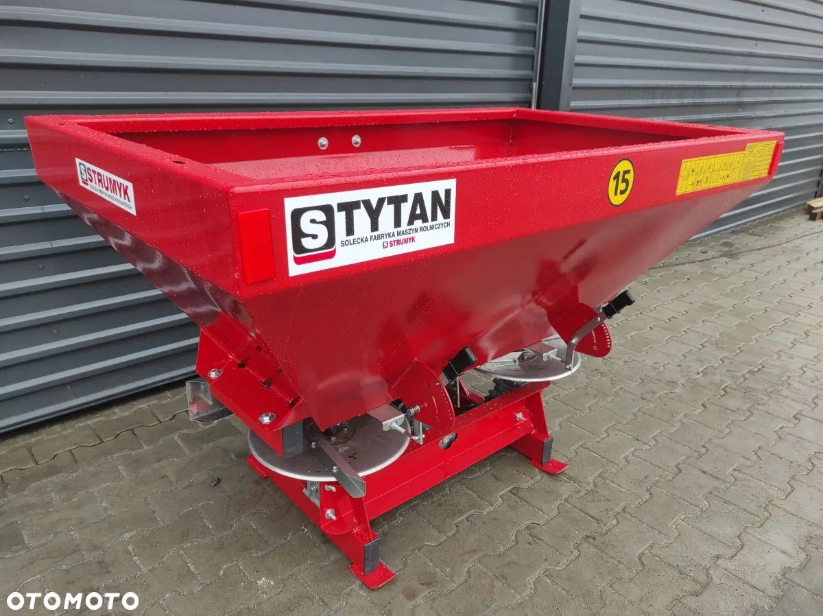 Rozsiewacz nawozu do nawozów Strumyk Tytan 400L 600L 800L 1000L 1200L - 1