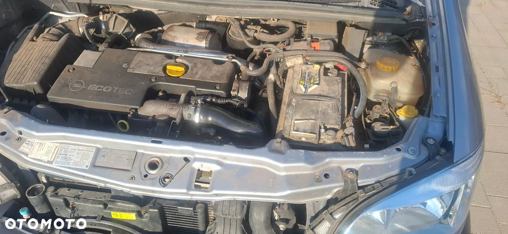 Opel Zafira 2.0 DTI Club - 5