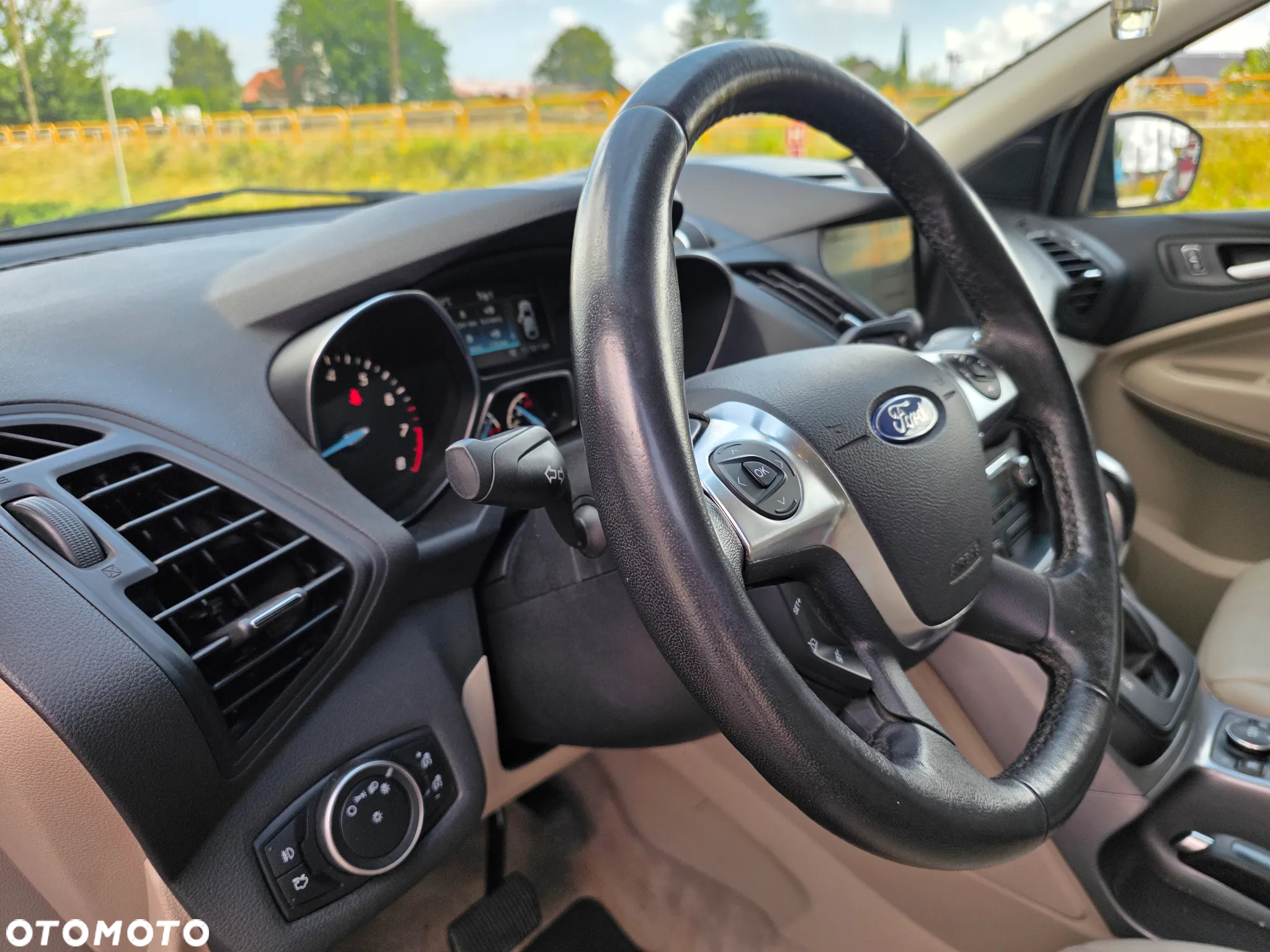 Ford Escape 1.5 EcoBoost AWD SE - 9