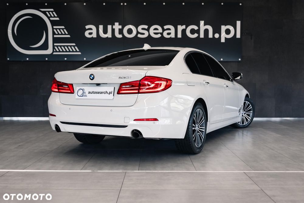 BMW Seria 5 530i Sport Line sport - 5