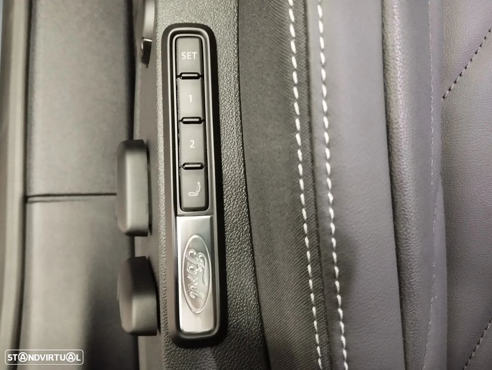 Ford Explorer 79 kWh Premium - 25