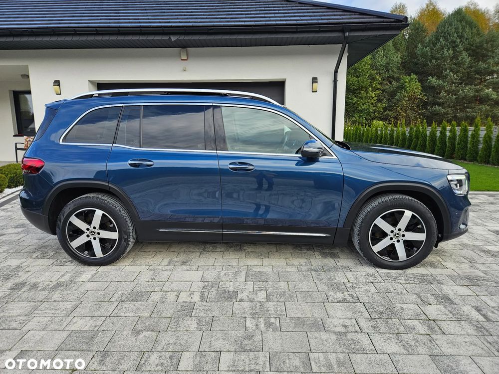 Mercedes-Benz GLB 220 d 4-Matic 8G-DCT - 11