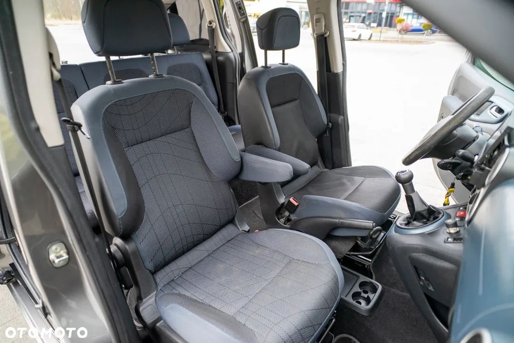 Peugeot Partner 1.6 HDi Trendy - 32