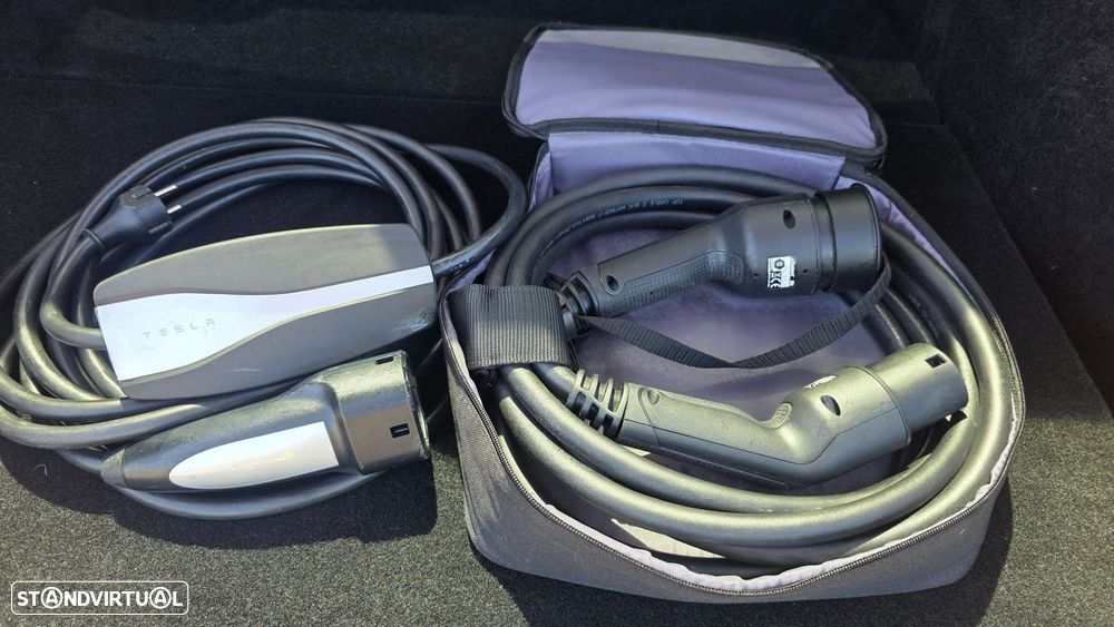 Tesla Model Y Long Range Tração Integral - 38