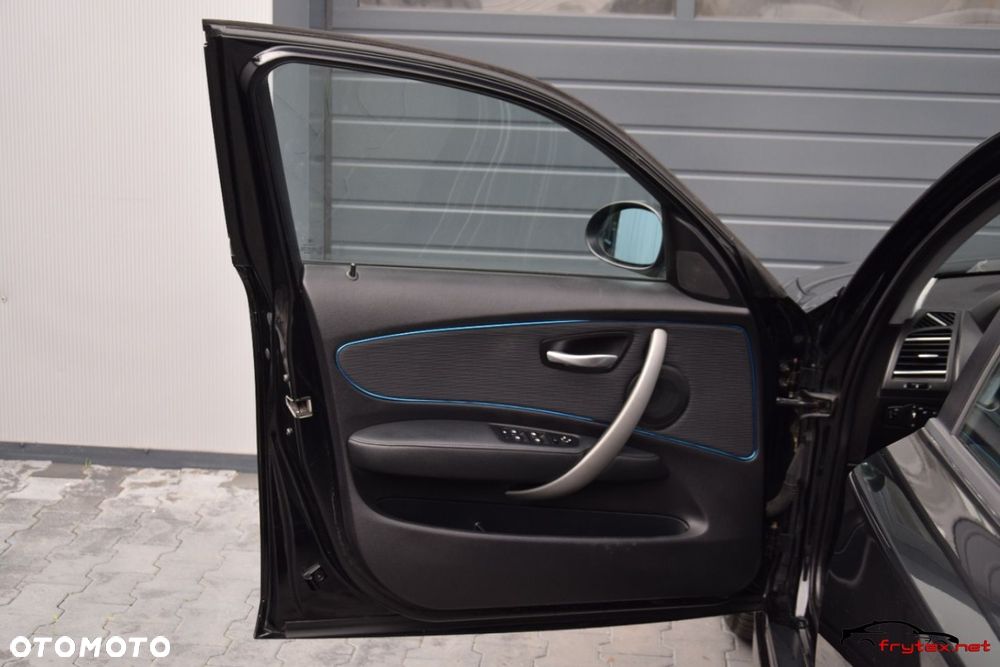 BMW Seria 1 - 12