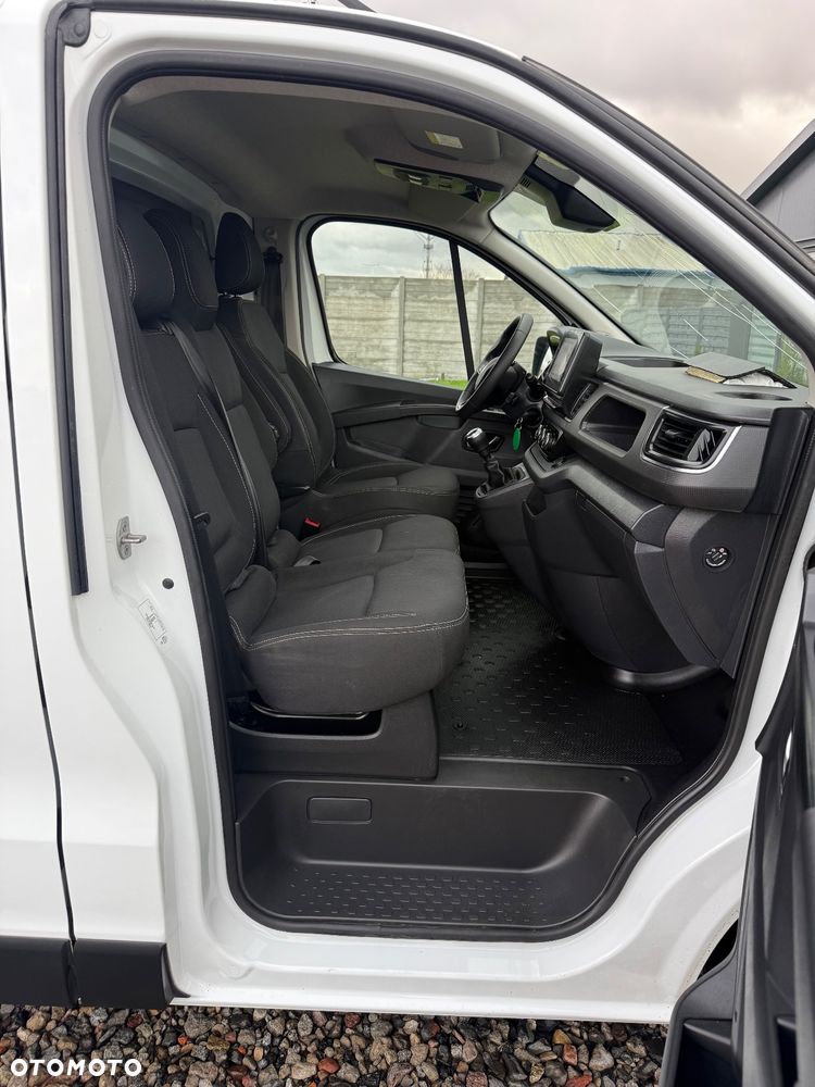 Renault Trafic L1H1, 130KM, klima, navi, kamera, tempomat, sensory, halogeny, czujniki pdc - 12