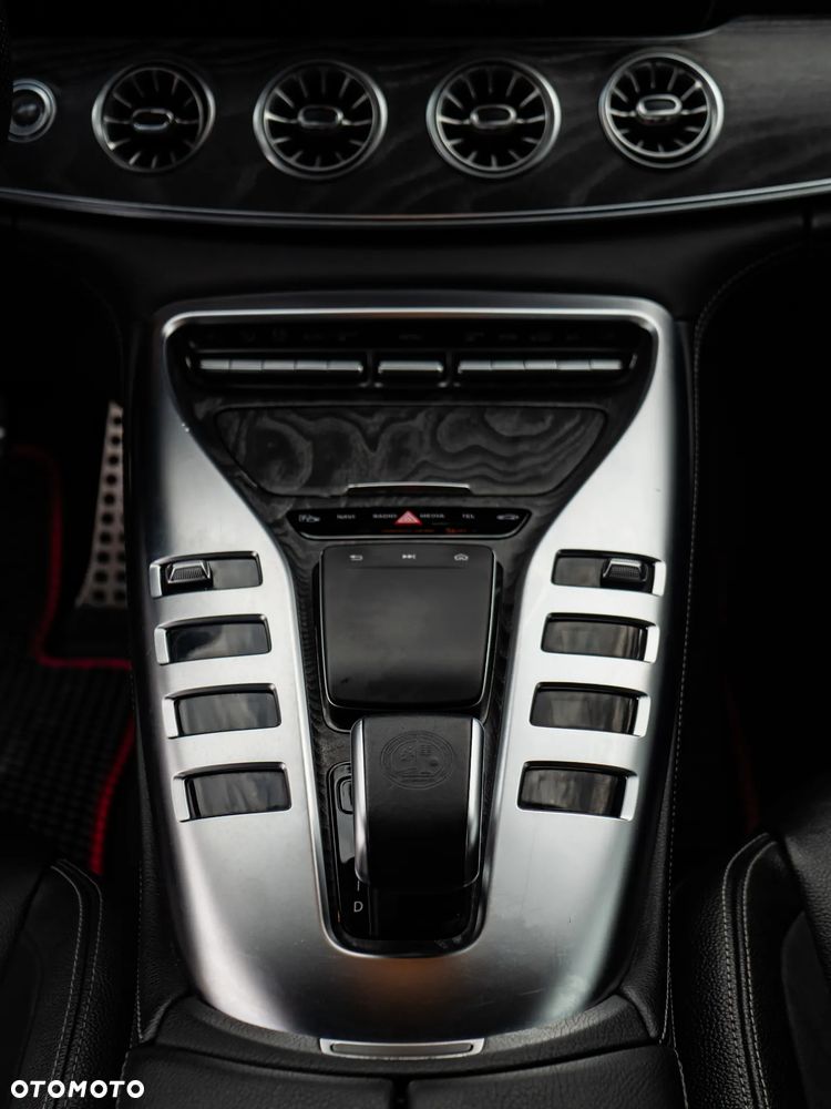 Mercedes-Benz AMG GT 53 4Matic+ Speedshift TCT 9G - 4