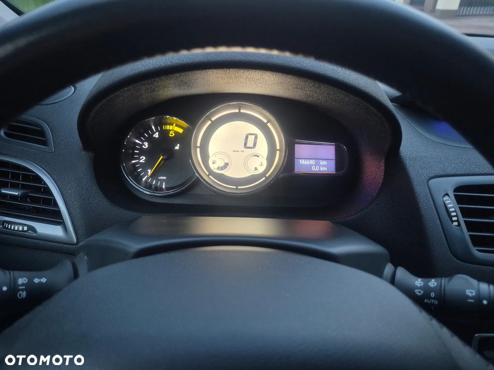 Renault Megane 1.5 dCi Energy Limited - 8
