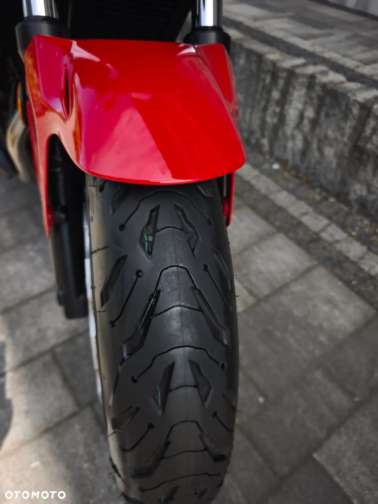 Honda CB - 16