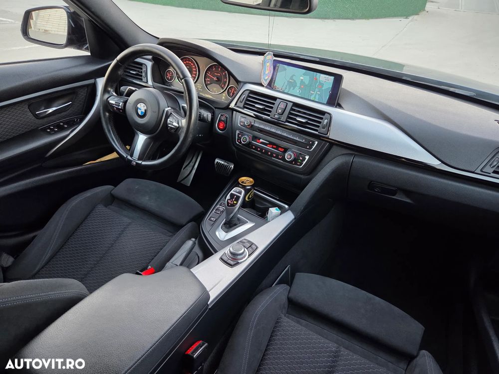 BMW Seria 3 320d Aut. Sport Line - 7